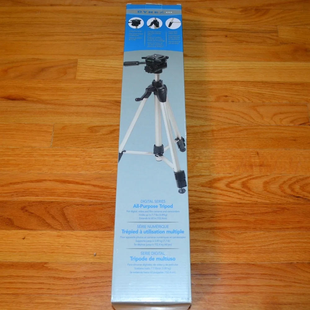 Dynex digital series tripod, new in box